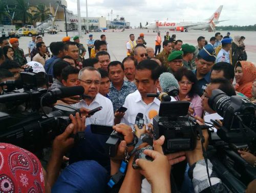Ini Alasan Jokowi Batal Kunjungi Pasar Bawah Pekanbaru