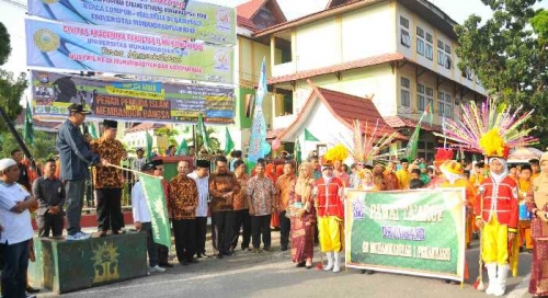 Walikota Pekanbaru Lepas Pawai Taaruf Muswil Muhammadiyah Riau ke-25