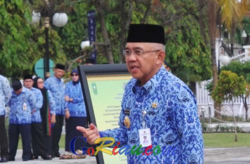 Guru SMA/SMK di Riau Berlebih, Ini Wacana Menpan RB dan Gubri