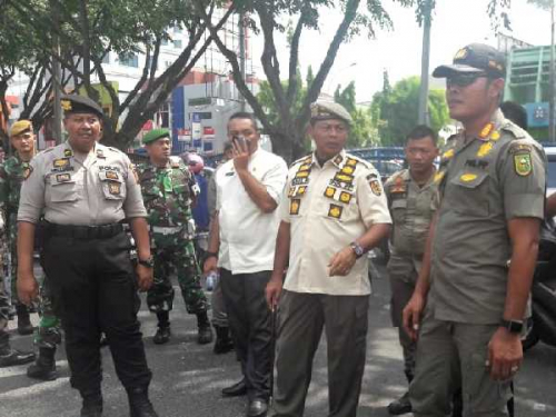 Satpol PP Kembali Tertibkan PKL di Sukaramai Trade Center Pekanbaru