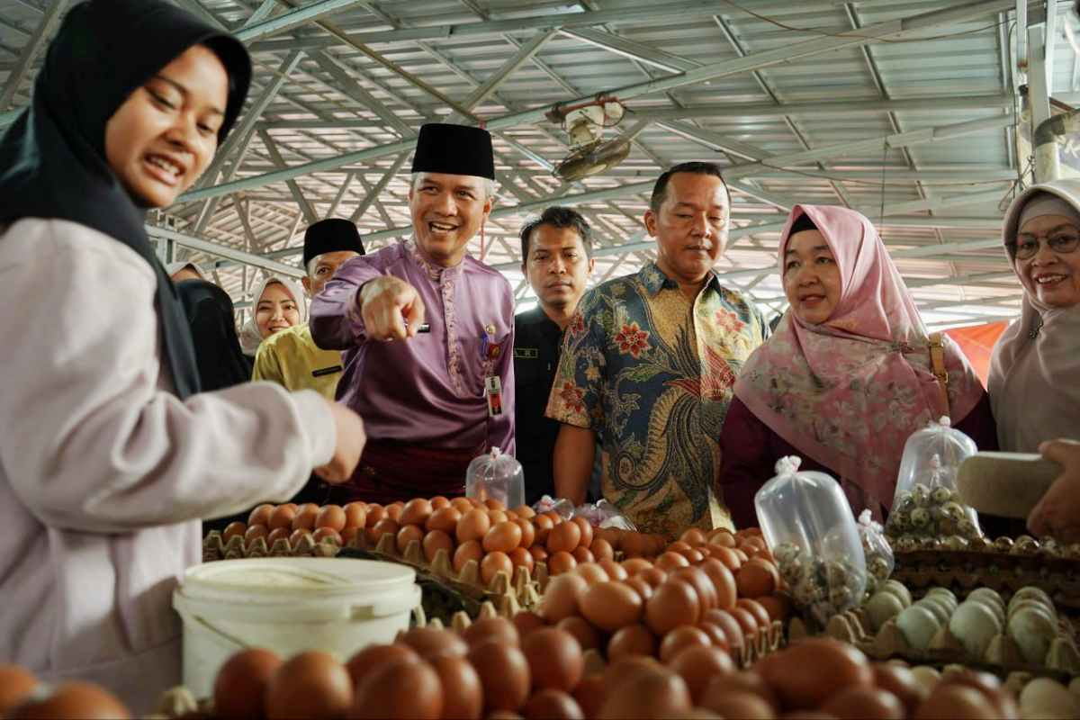 Sidak Pasar Jelang Ramadan, Pemprov Riau Pastikan Stok dan Harga Stabil
