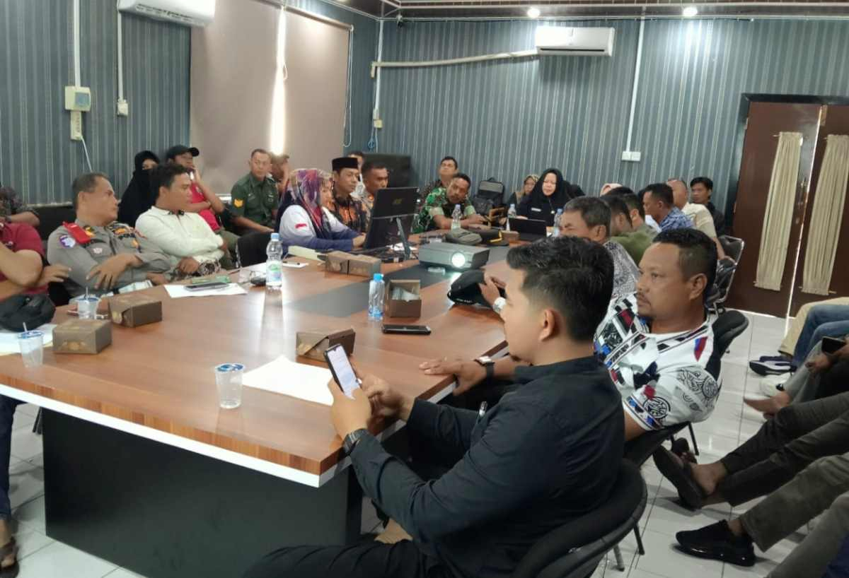 Pedagang Tradisional dan UMKM di Kubu dan Kubu Babussalam Rohil Tuntut Penutupan Indomaret karena Rugikan