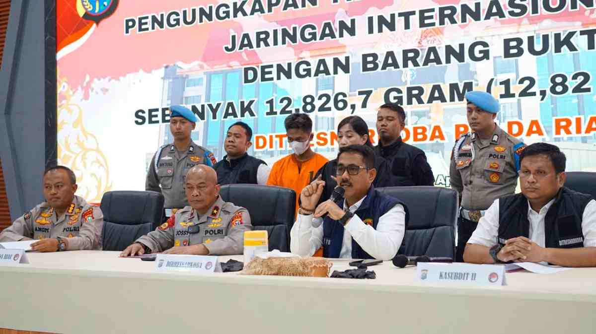 Begini Kronologi Polda Riau Gagalkan Penyelundupan Sabu Rp12,8 Miliar