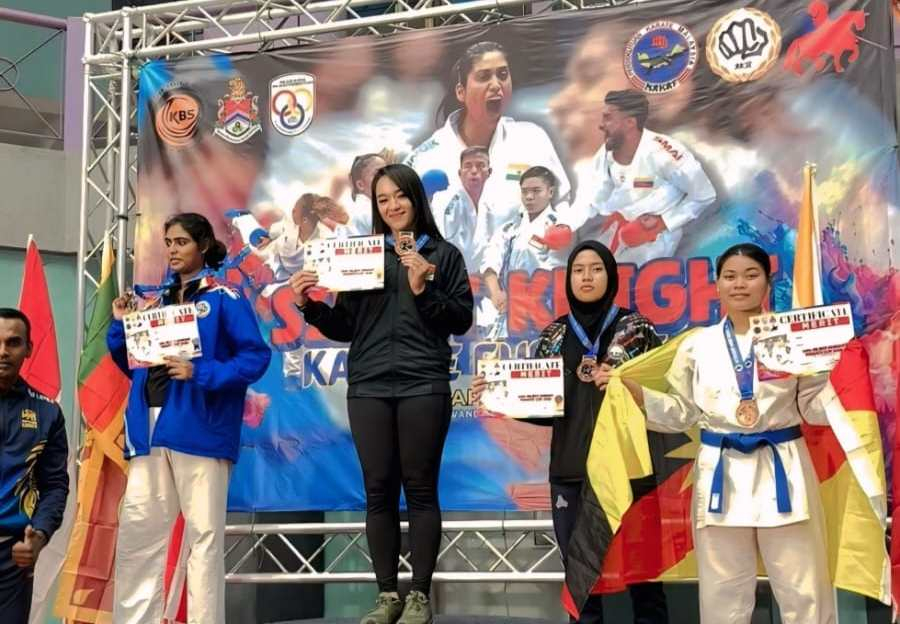 Bripda Jessica dari Ditlantas Polda Riau Raih Emas Karate Internasional di Kuala Lumpur