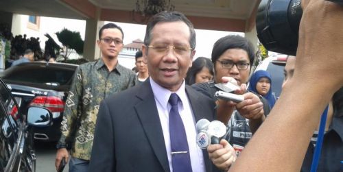 Mahfud MD: Ada yang Menyerang Diri Sendiri, Lalu Menyalahkan Tim Prabowo - Hatta