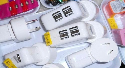 Waduh, Akibat Charger Bajakan, Wanita Ini Tewas Saat Menghubungkannya ke USB