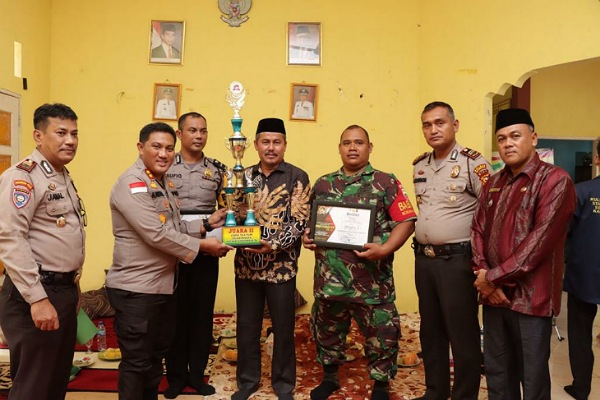 Raih Juara 2 dari Polda Riau, Kapolres Meranti Apresiasi Tiga Pilar Desa Tebun