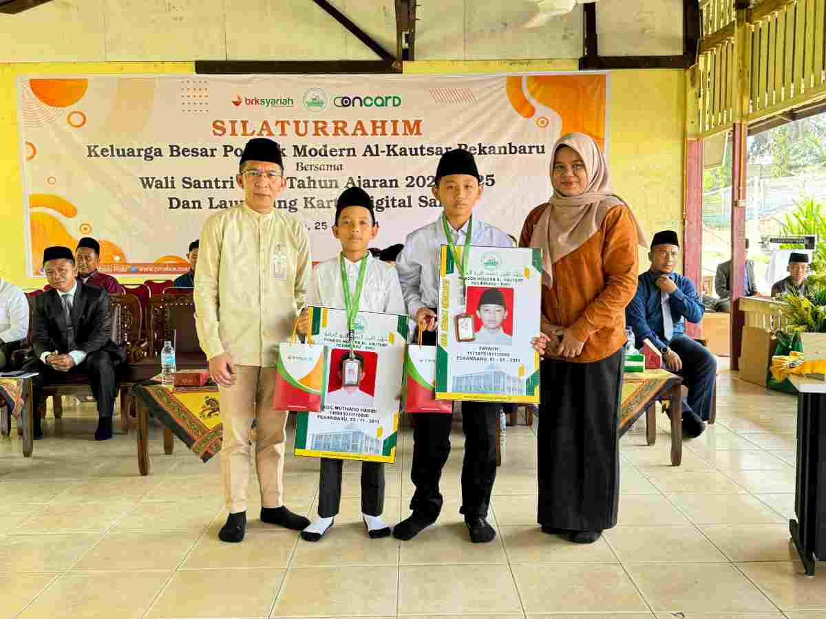 Transaksi Keuangan di Ponpes Modern Al Kautsar Pekanbaru Mulai Gunakan Oncard Bank Riau Kepri Syariah
