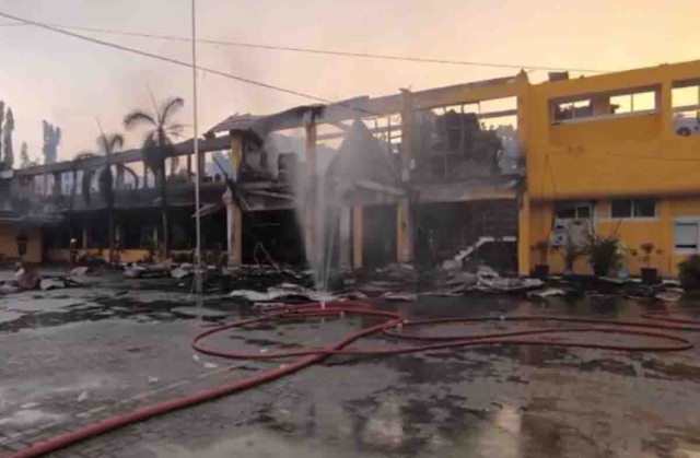 Kerugian Akibat Kebakaran Kantor Disnakertrans Riau Ditaksir Rp5 Miliar