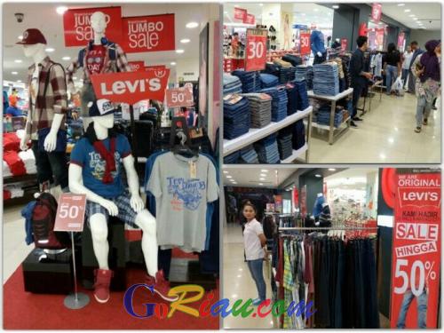 Ada Potongan 50 Persen Untuk Jeans Levis di Matahari Mandau City