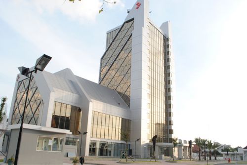 Menara Bank Riau-Kepri Masih Gitu-gitu Aja