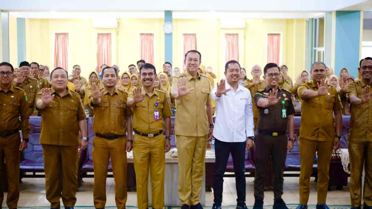 PWI Kepulauan Meranti Bekali Kepala Sekolah Kenali Kerja Wartawan