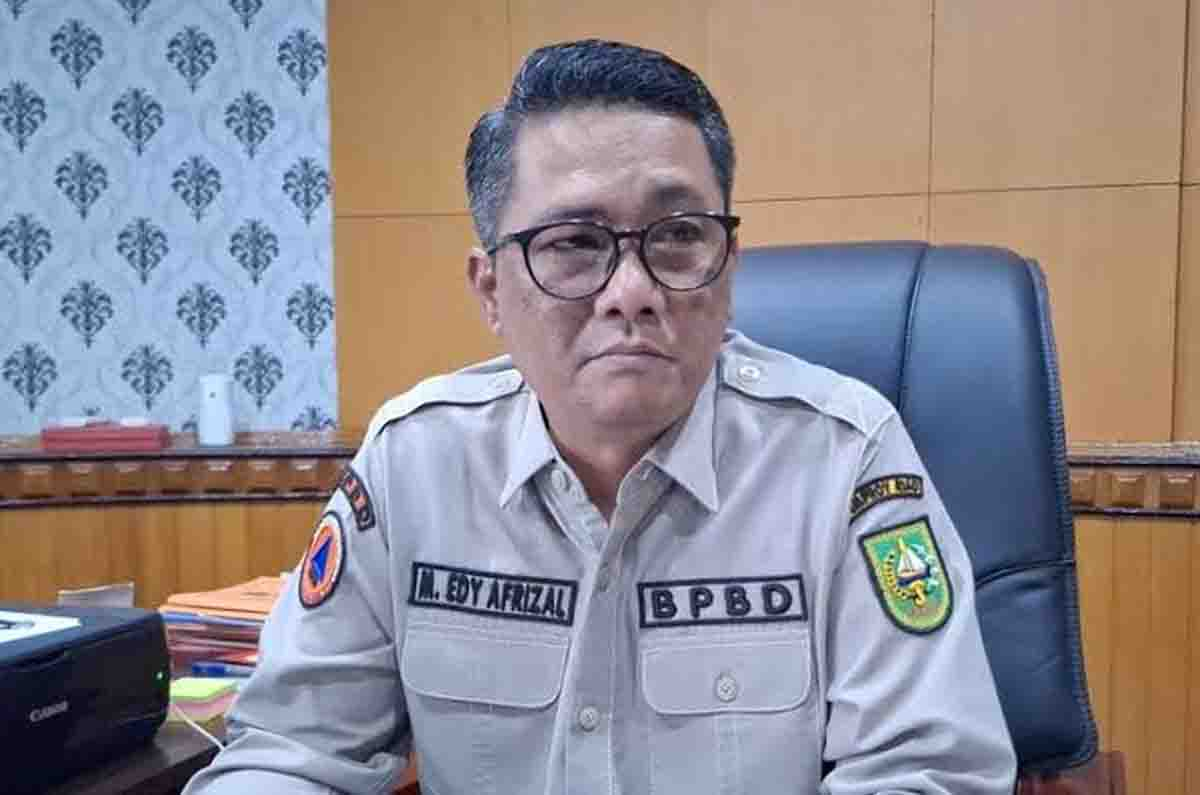 Tiga Titik Karhutla Terpantau di Riau, Pemadaman Udara Dikerahkan di Daerah Perbukitan