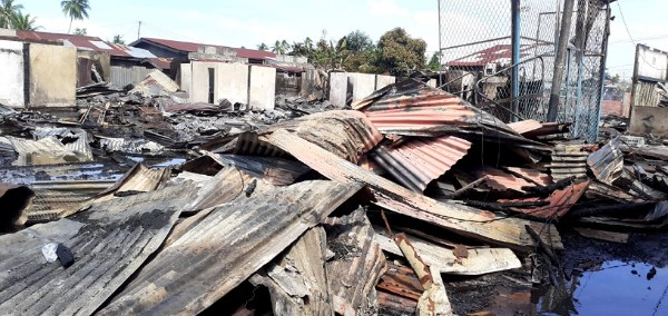 26 Rumah, 1 Kelenteng, 1 Mobil dan 3 Motor di Bagansiapiapi Dilalap Api