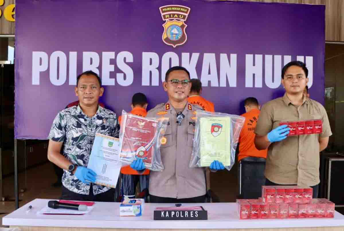 Polres Rohul Gagalkan Peredaran 5.000 Bungkus Rokok Luffman Ilegal, Pemilik Toko Ditangkap