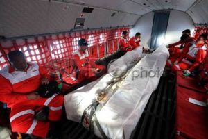 GoRiau Keluarga Korban AirAsia di Riau Senang Jenazah Saiful Rahmat Bisa Ditemukan