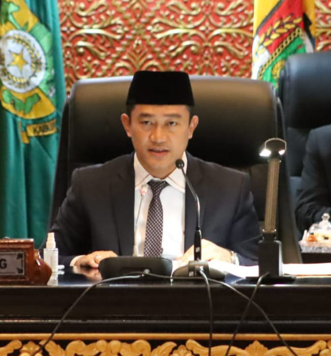 Pimpinan DPRD Riau Minta Pj Gubernur Riau Kendalikan Harga Sembako Jelang Ramadhan