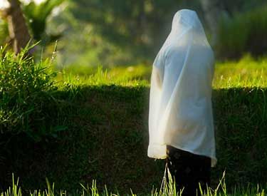 Alhamdulillah, Profesor Yahudi Ini Bersyahadat Setelah Riset Tentang Islam