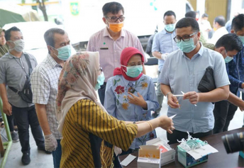 6.800 Rapid Test yang Sudah di Riau Diprioritaskan untuk Tenaga Medis dan ODP Covid-19