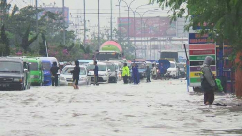 Angin Kencang Disertai Hujan Berpotensi Melanda Riau Hari Ini, Berikut Penjelasan BMKG