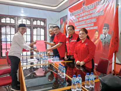 Karisman Rinanda, Kader PDIP Pertama yang Daftar Sebagai Cawako Pekanbaru di DPC PDIP Kota Pekanbaru