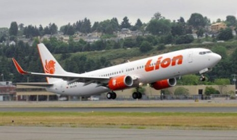 Buka Jendela Darurat Saat Ada Gurauan Bom, Penumpang Diperkarakan Lion Air dengan Tuduhan Merusak Pesawat