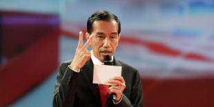 Jokowi Janjikan Permudah dan Percepat Proses Perizinan Usaha