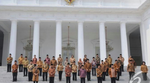 Ini Ciri-ciri Menteri yang Hina Presiden Jokowi