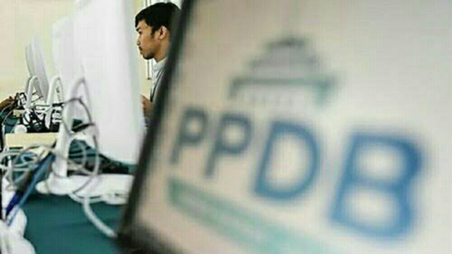 PPDB Online, SMA di Tembilahan Sediakan Laptop dengan Wifi untuk Calon Peserta Didik