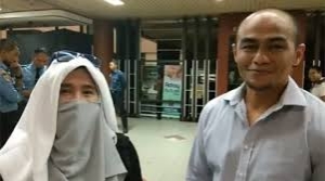 GoRiau Neno Warisman Dihadang Relawan Projo, Petarung Hendri Koto: Saya Jamin Keselamatannya, Apa Pun Terjadi