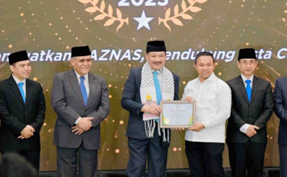 GoRiau Gubernur Riau Abdul Wahid Raih Penghargaan Baznas Awards 2025