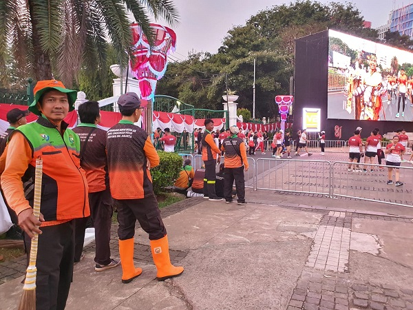 Petugas Kebersihan Apresiasi Kebersihan Peserta Merdeka Run 2026