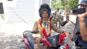 GoRiau Gara-gara Tidur Siang dalam Gudang di Kantor Disbudpar, PNS Wanita dan Pria Saling Pukul