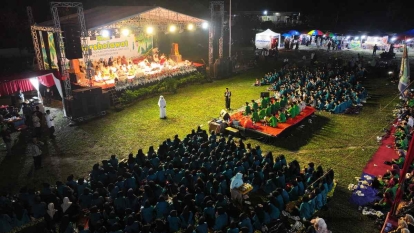 Hujan Tak Surutkan Gebyar Sholawat di Lubuk Dalam, Bupati Siak Ingatkan Pejabat Tak Antikritik