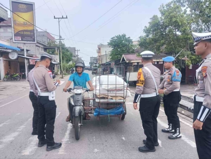 Tanpa Tilang Selama Operasi Patuh Lancang Kuning di Meranti, Ratusan Pengendara Cukup Diberi Teguran