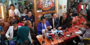 GoRiau Kata Hotman Paris, Keluarga Korban Lion Air JT 610 Terima Surat Larangan Menggugat