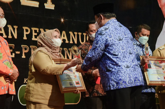Bengkalis Raih 3 Penghargaan di Ajang KI Riau Award