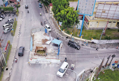 GoRiau Pemko Pekanbaru Minta Kontraktor IPAL Fokus Rekondisi Jalan