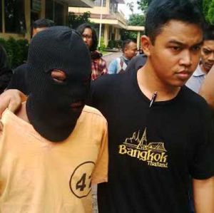 GoRiau Berkat Jimat, Sang Kolor Ijo Berhasil Perkosa 31 Gadis dan Janda