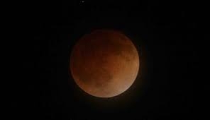 GoRiau Besok Gerhana Bulan Total, Begini Tata Cara Shalat Khusuf