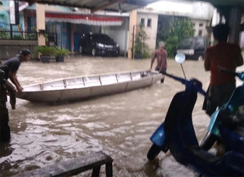 Banjir Rendam Sejumlah Titik Kota Pangkalan Kerinci