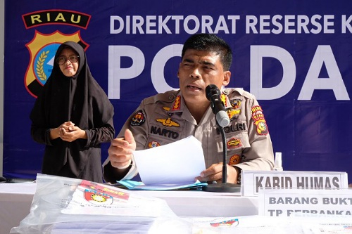 Curi Uang Nasabah Hingga Rp 1,3 Miliar Lebih, Dua Mantan Karyawan BRK Ditangkap Polda Riau