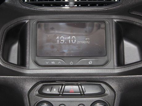Fitur Radio & CD di Mobil Bakal Dimusnahkan