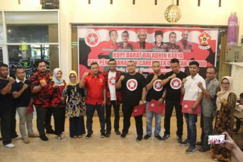 Gelar Kopi Darat, Baladhik Karya Lantik 12 Caretaker se- Provinsi Riau