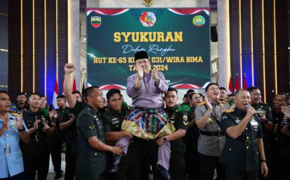 HUT ke-59, Pj Gubernur Riau SF Hariyanto dapat Kejutan dari Danrem 031/WB dan Kapolda
