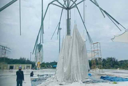 GoRiau Sindiran Pedas UAS untuk Proyek Payung Elektrik Masjid Raya Annur Pekanbaru Tuai Reaksi Netizen