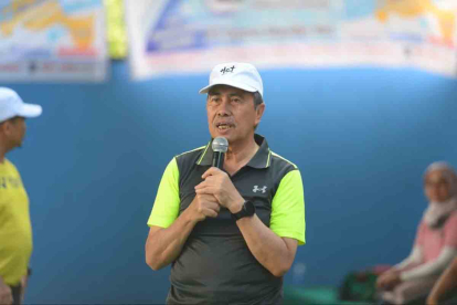 GoRiau Gubernur Riau Buka Pertandingan Tenis yang Diselenggarakan Pelti