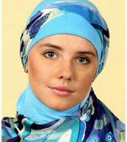 Masha Alalykina, Setelah Mualaf Mantan Model Top Ini Benci Foto Dirinya di Masa Lalu