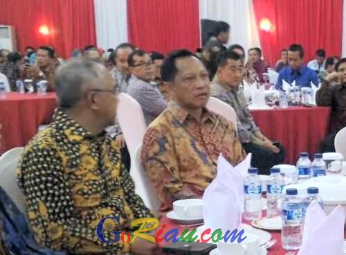 Sampaikan Pesan Tito Karnavian, Gubernur Riau: Jangan Karena Belum Terekspos Lantas Hukum Dianggap Tidak Berjalan