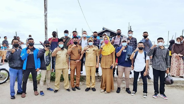 Lepas 17 Anak Meranti Ikut Pelatihan di Serang Banten, Ini Pesan Bupati Adil